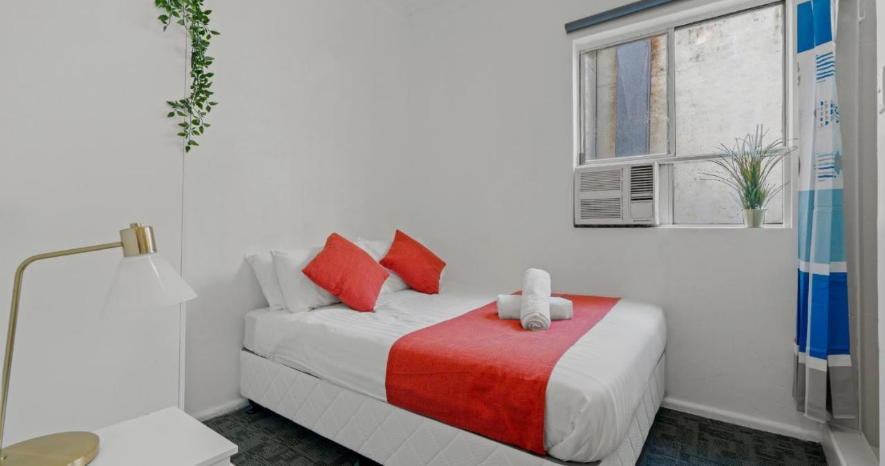Hotel 64 Sydney Exterior photo